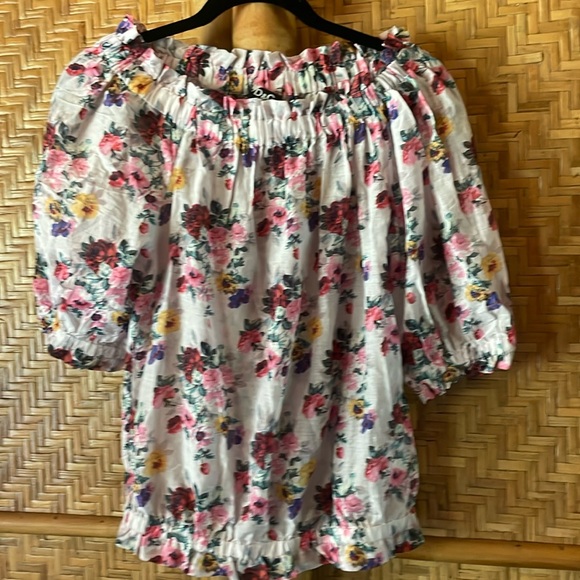 Beautiful floral silk puffed sleeve boho cottagecore blouse Small D&G - Picture 1 of 5